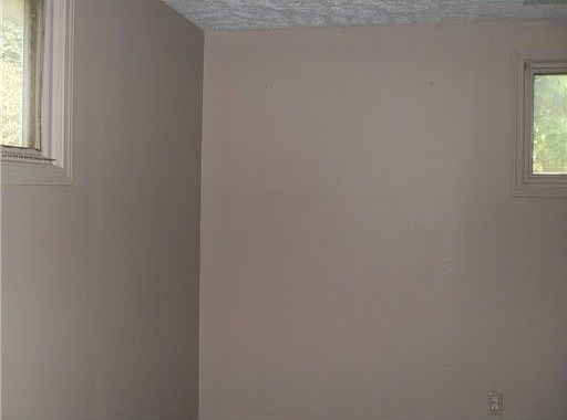 4th image of 535 W Catalpa Dr