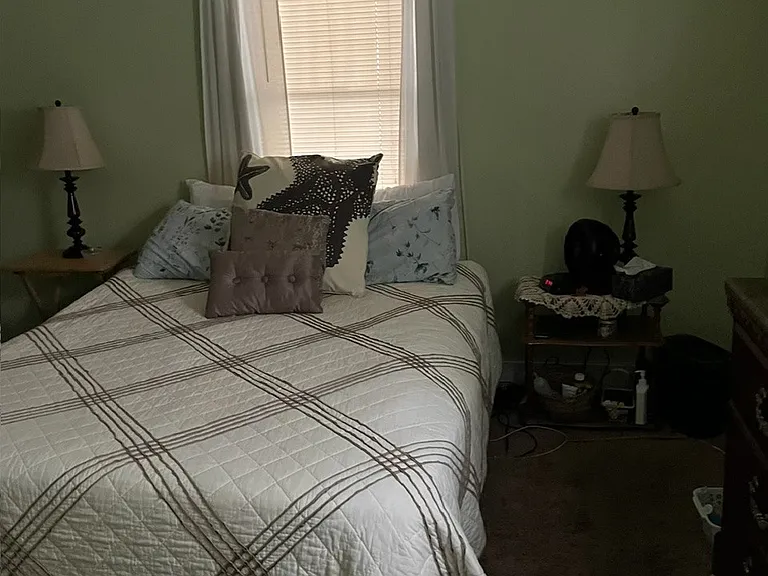 Another bedroom