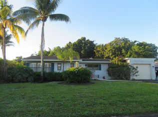 821 Cinnamon Rd, North Palm Beach, FL 33408