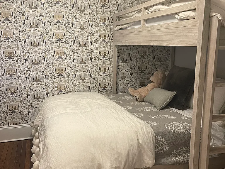 77 Park St #2 — Photo 3