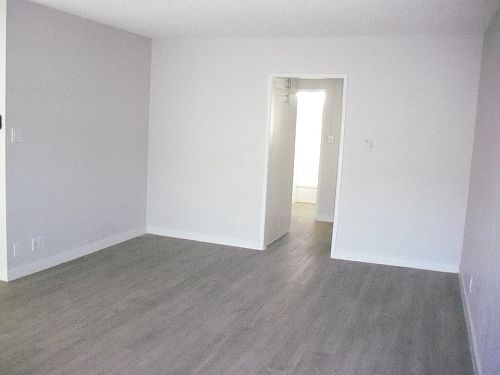 2nd image of 9014 Orion Ave APT 2