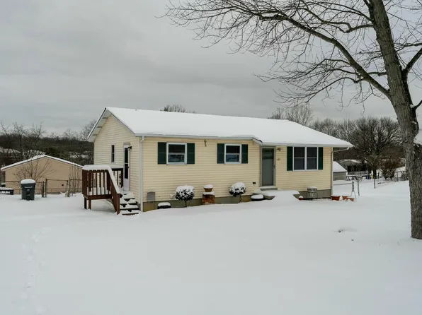 6215 E Bend Rd, Burlington, KY 41005