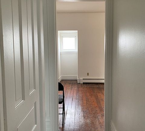 4th image of 1414 N 2nd St #4