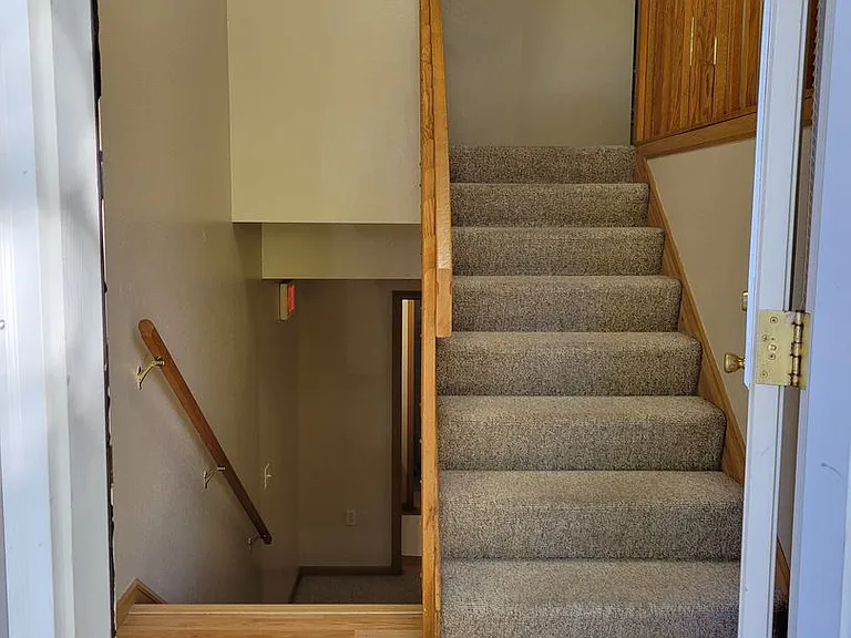113 W Vine St — Photo 3