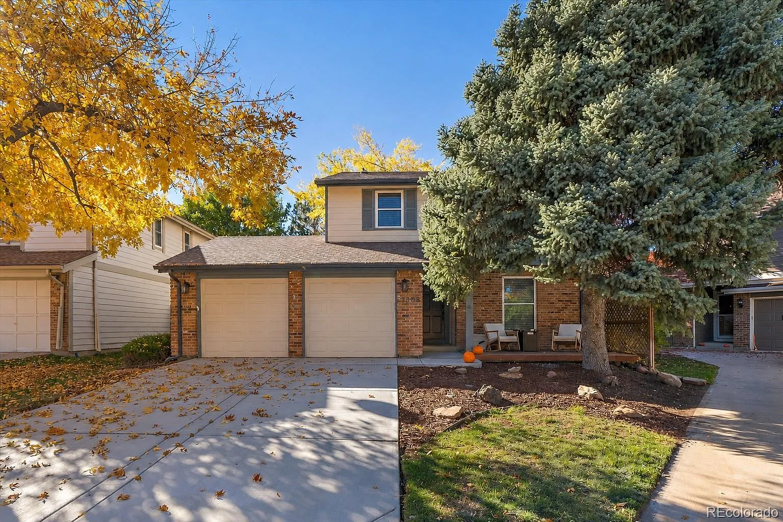 4 bed, 3.5 bath, 2617 sqft, $5,900 — Photo 1