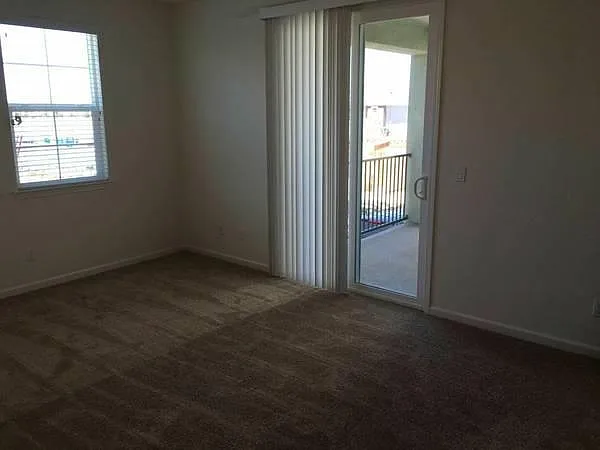 2049 Mannington Pl — Photo 15