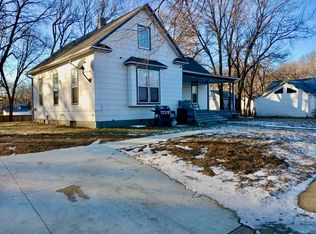120 Franklin St, Vermillion, SD 57069