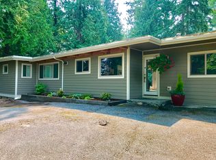 4154 Lakeway Dr, Bellingham, WA 98229