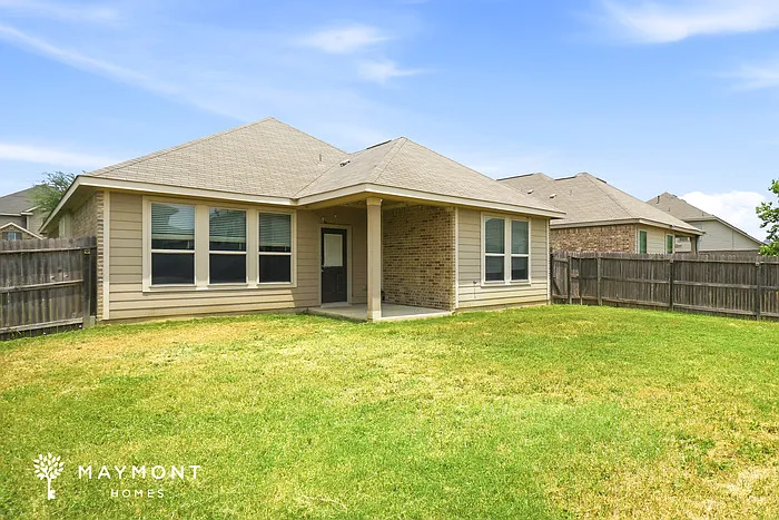 13820 Bellows Path — Photo 3