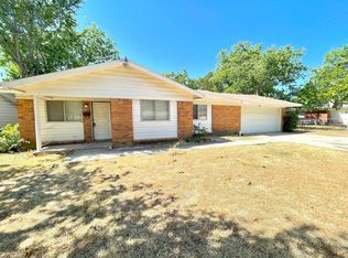 1037 Russell Rd, Everman, TX 76140