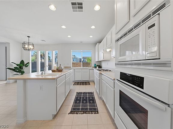 2nd image of 9456 Bluff Ledge Ave