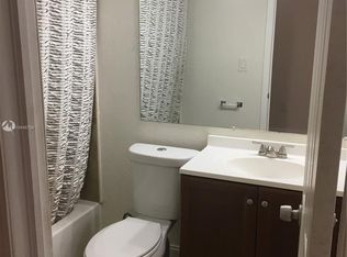6400 N Mayo St, Hollywood, FL 33023