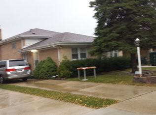 8824 Oswego Ave, Morton Grove, IL 60053