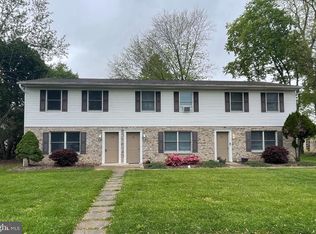 109 Forest Ln, Chambersburg, PA 17202