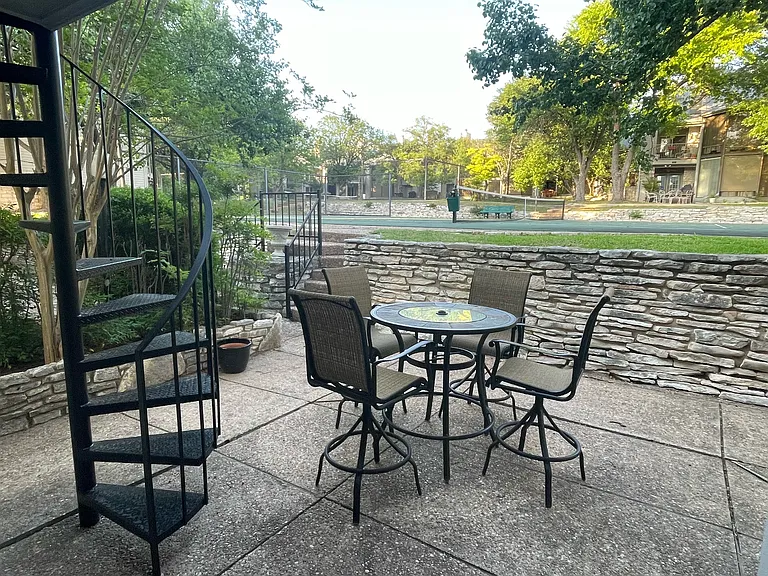 205 World Of Tennis Sq — Photo 19