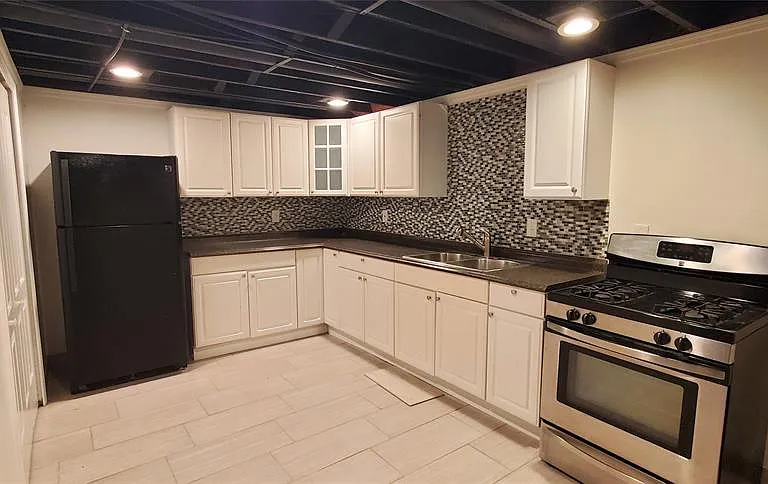 381 S Beech Daly Rd — Photo 5