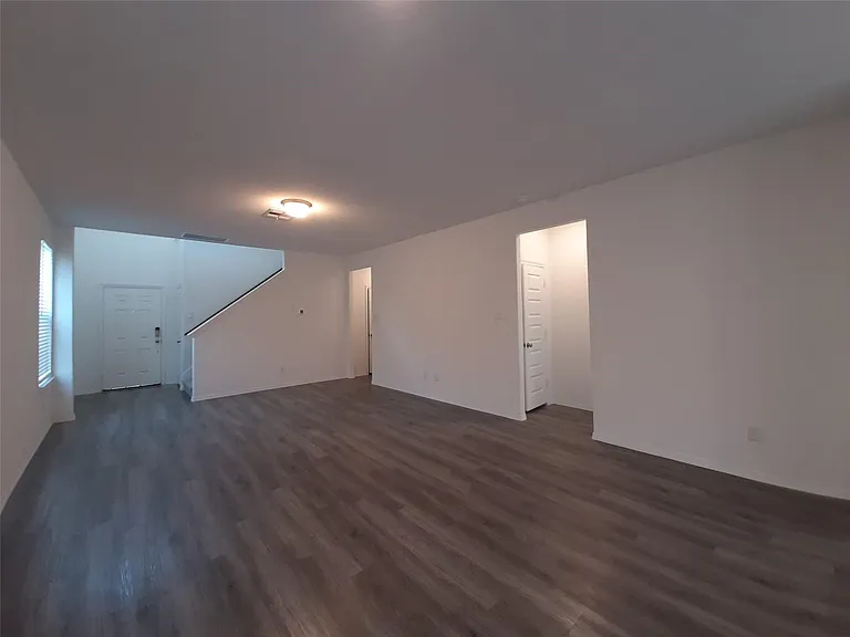 16568 Moss Ln — Photo 7