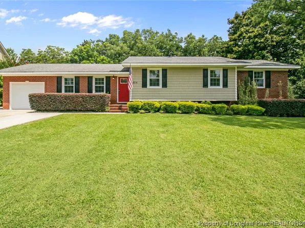 2814 Hermitage Ave, Fayetteville, NC 28304