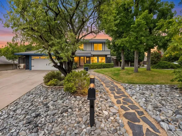 8246 Garry Oak Dr, Citrus Heights, CA 95610