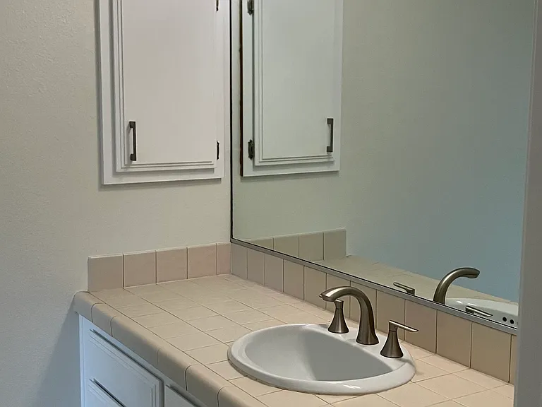 Master bath 2