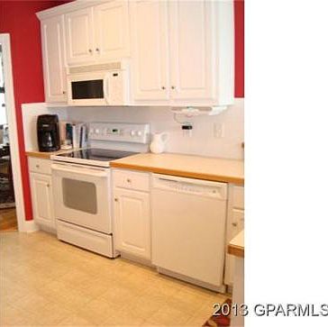 4th image of 482 Marlboro Dr