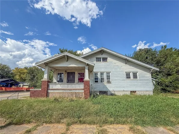 1504 N Monroe St, Decatur, IL 62526