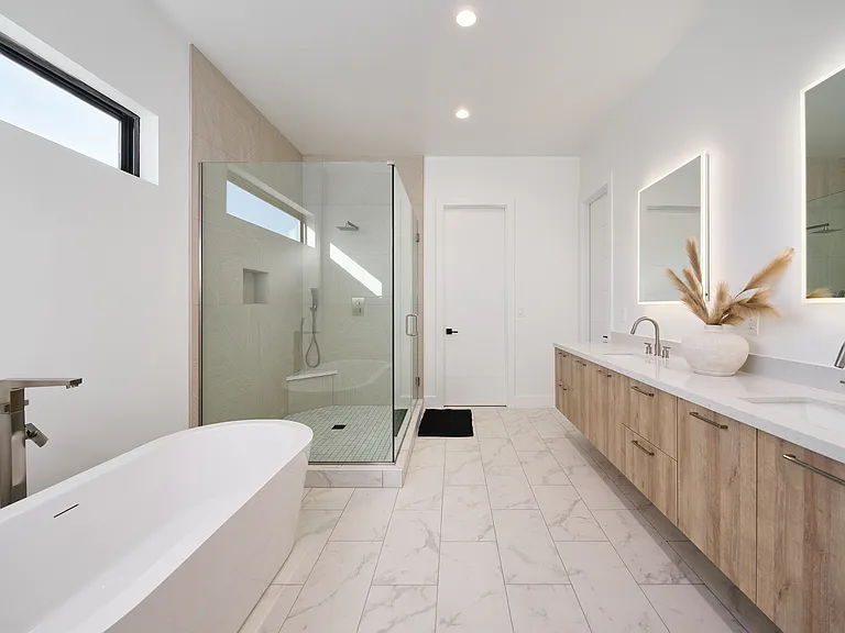 13649 N 88th Pl — Photo 16