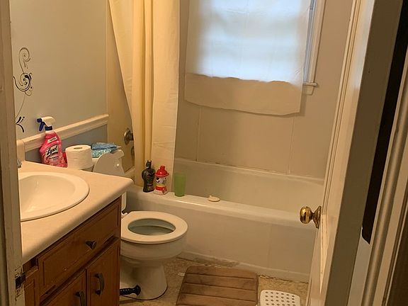4th image of 334 Canna Dr