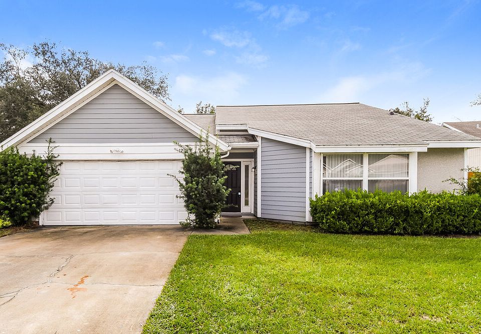 1st image of 12318 Cobblestone Cir