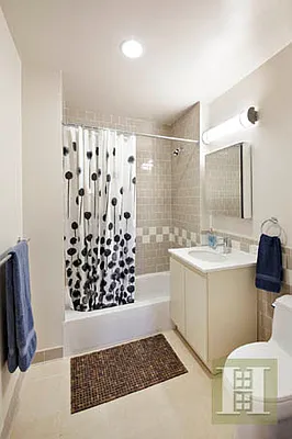 Rented by Halstead Real Estate | media 10