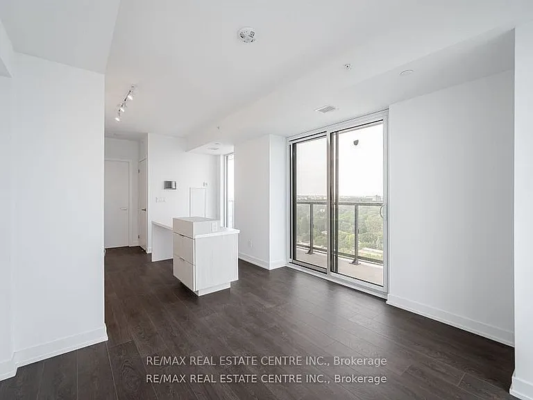 370 Martha St #1703 — Photo 18