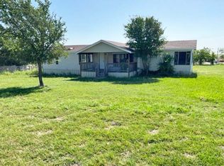1307 Speedway Dr, Rhome, TX 76078