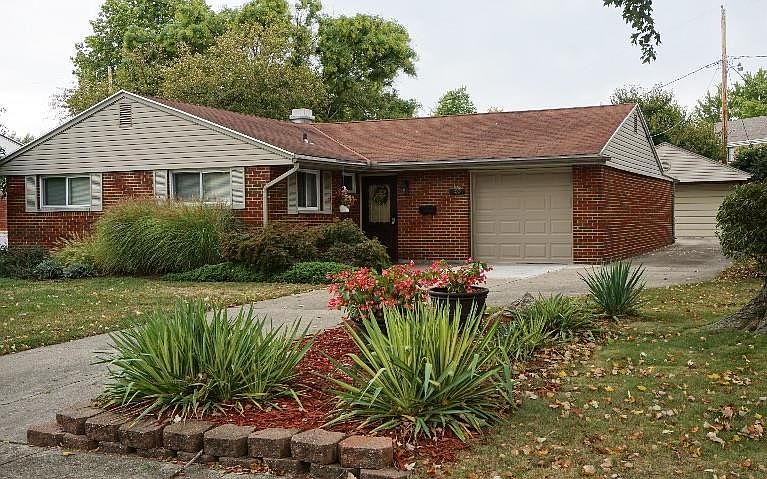 1st image of 2305 Acorn Dr