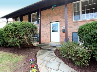 9703 Beachwood Ave, Lanham, MD
