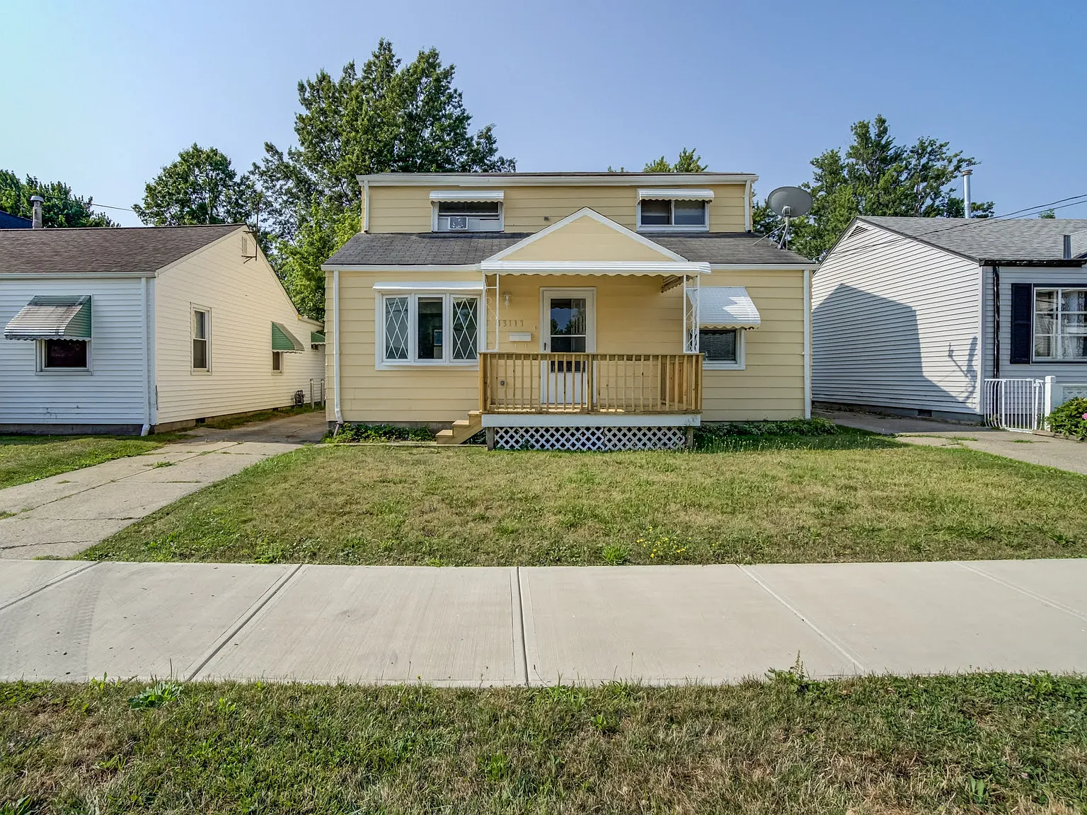 3 bed, 1218 sqft, $1,650 — Photo 1