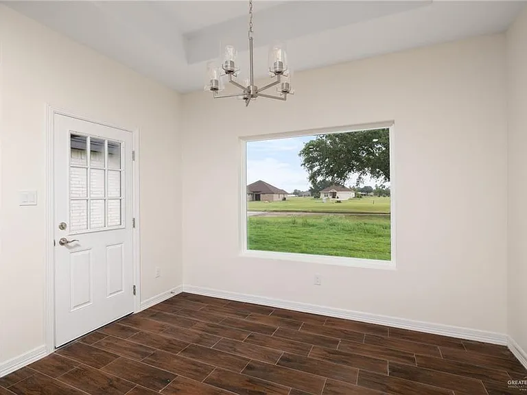 3125 Fairway Dr — Photo 5