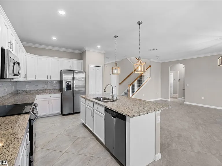 11884 Arbor Trace Dr — Photo 7