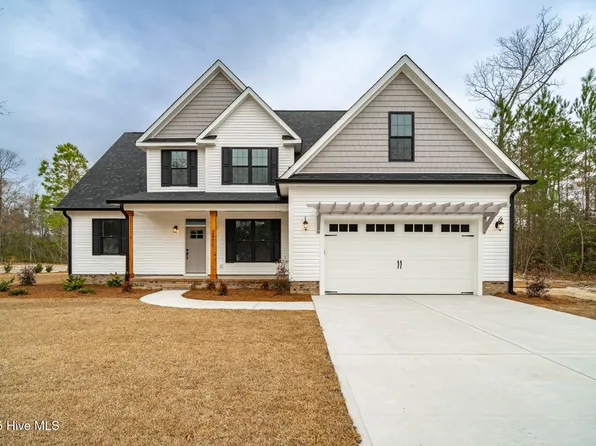 2401 Starling Lane, New Bern, NC 28562