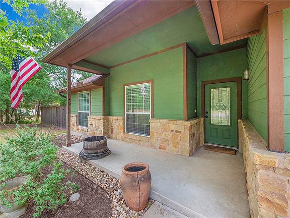 4th image of 595 W Keanahalululu Ln