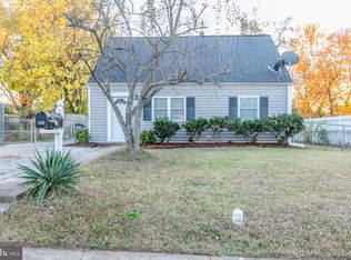 121 Cabbel Dr, Manassas Park, VA 20111