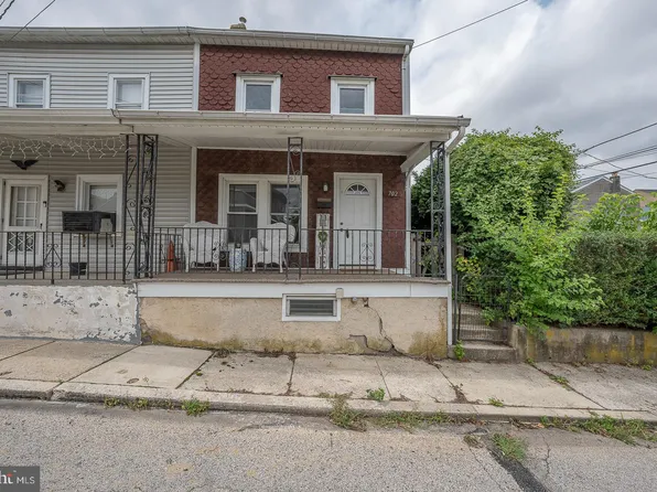 702 Washington St, Bridgeport, PA 19405
