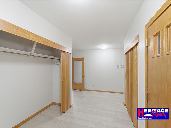 5th image of 806 N 2nd St