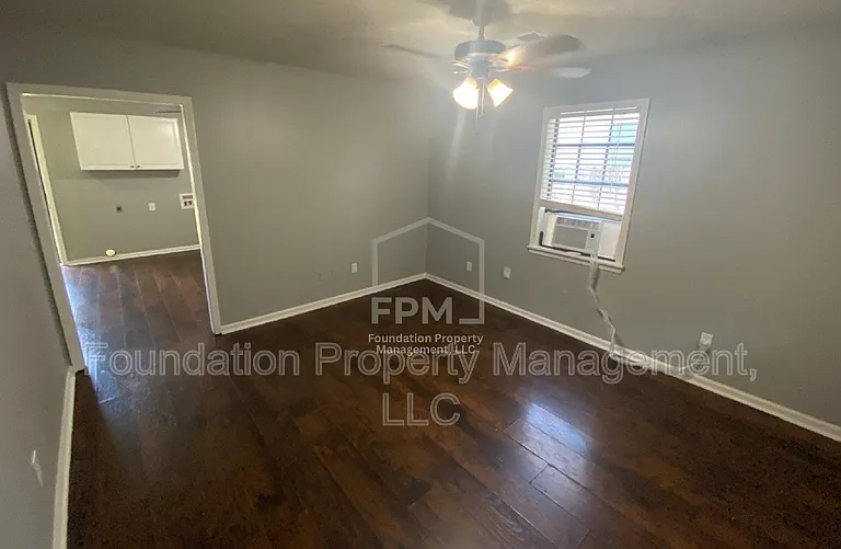 137 S Fenwick Rd — Photo 7