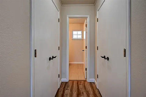 4567 Woodsboro Ln — Photo 23