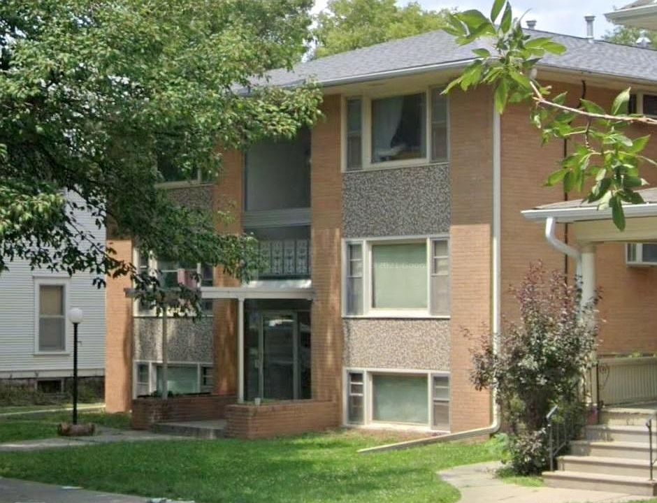 1st image of 1420 E St #5