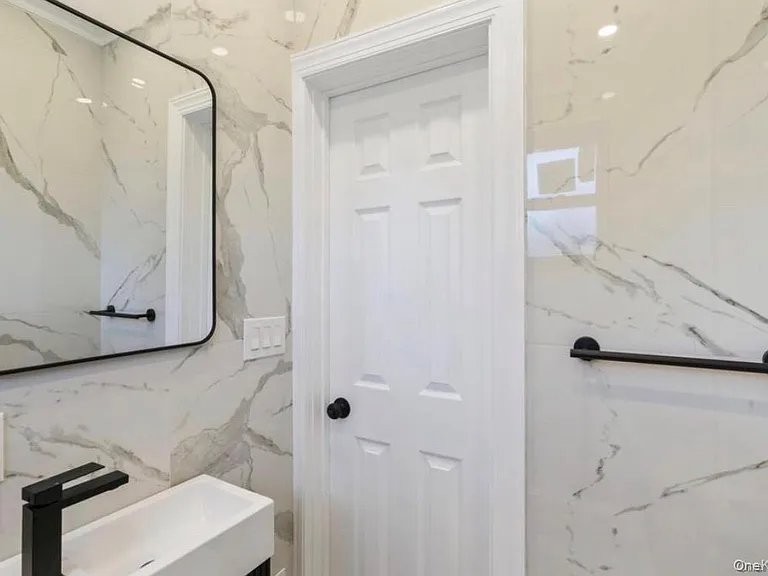 254 Charles Ave #1 — Photo 5