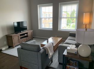 2928 S Buchanan St APT C2, Arlington, VA 22206