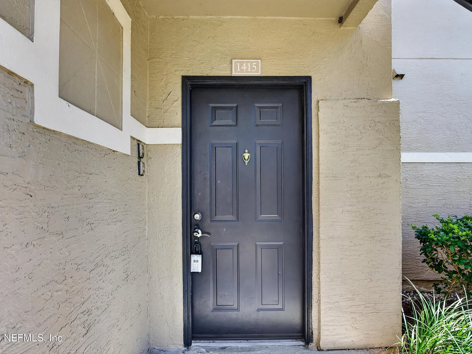 2 bed, 2.0 bath, 1156 sqft, $1,750 — Photo 3