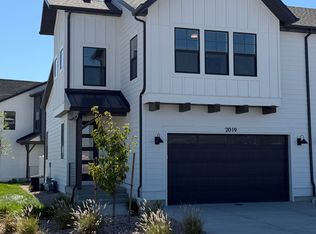 2019 Leap Frog Rd W #916, Eagle Mountain, UT 84005
