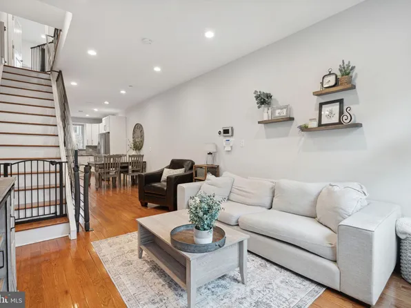 2707 Belgrade St, Philadelphia, PA 19134